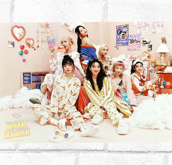 DREAMCATCHER - [ 2022 SEASON'S GREETINGS ] Sweet Dreams - Official Poster - Kpop Music 사랑해요