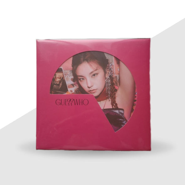 ITZY - GUESS WHO - Postcards Set - Kpop Music 사랑해요